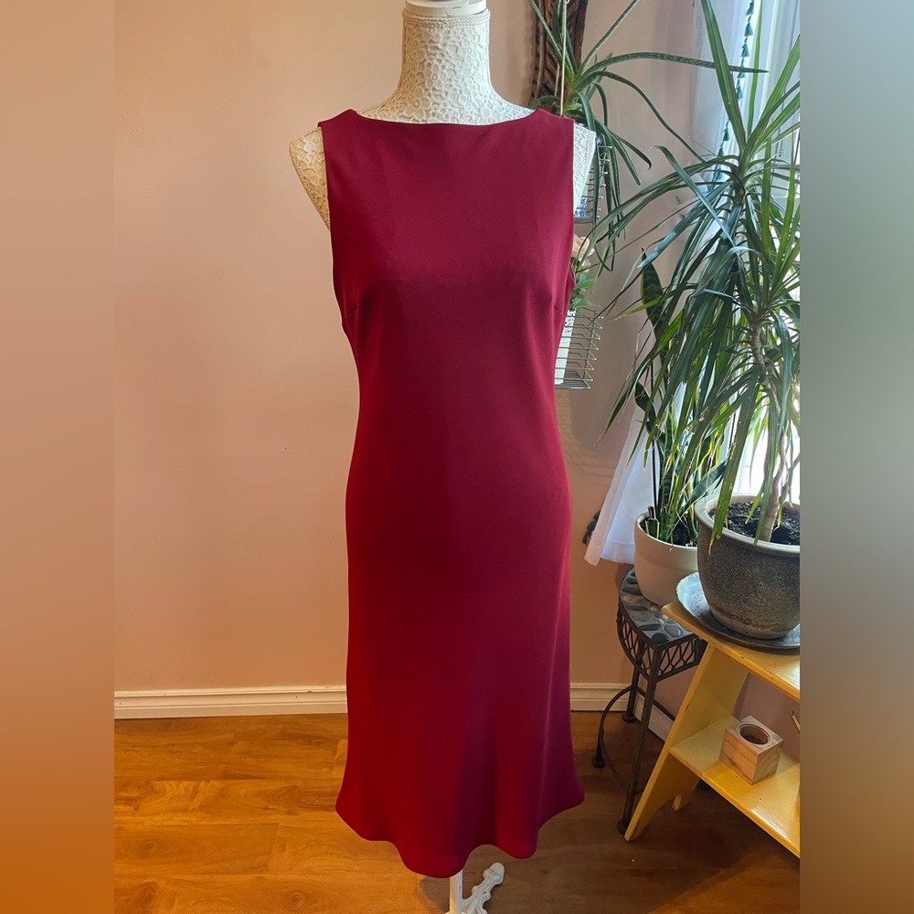 Vintage 90s Minimalist Dark Red Evan-Picone Sleeveless Midi Length Pencil Dress